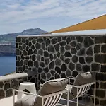 Apanemo Private Hotel *