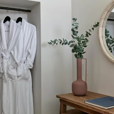 Apanemo Private Hotel Akrotírion
