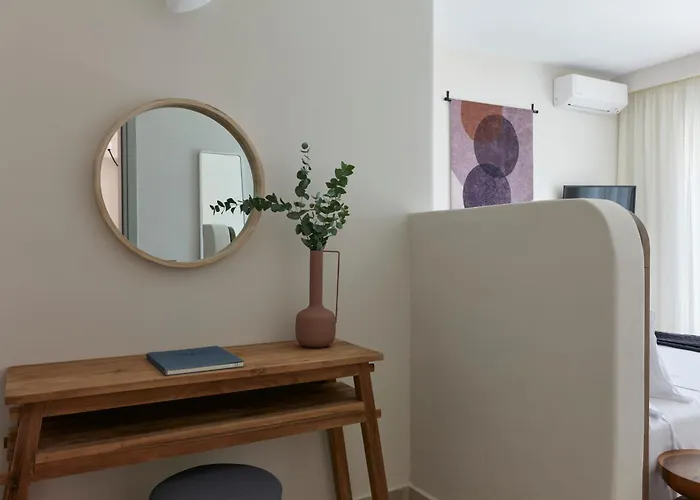 Apanemo Private * Akrotírion