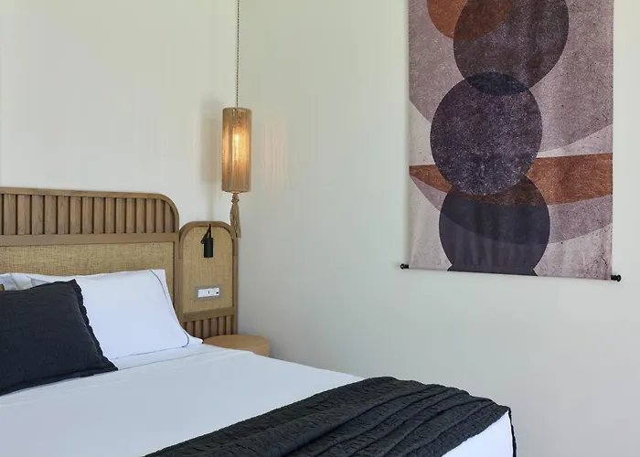 Apanemo Private Hotel *