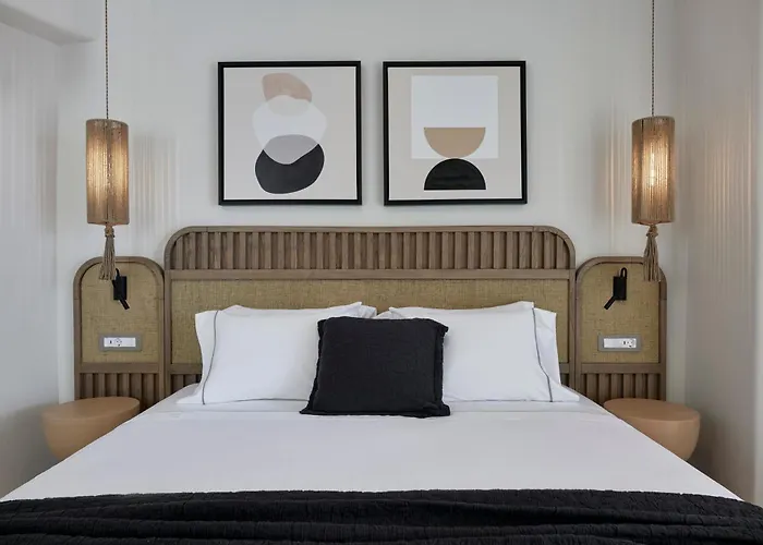 Apanemo Private Hotel *