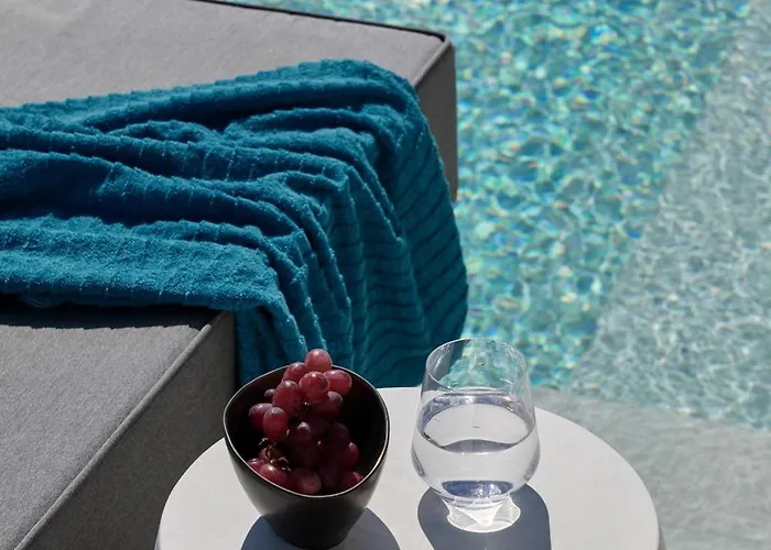 Otel Apanemo Private